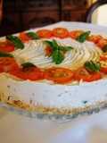 Cheesecake salata tonno, formaggio e pomodorini