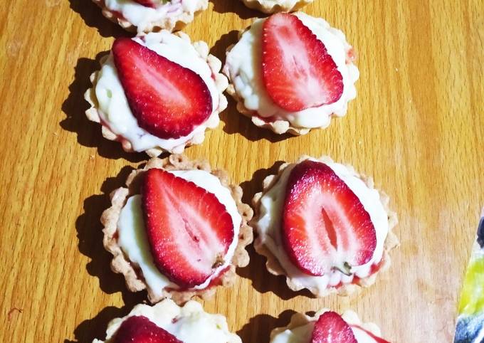 Tartelettes aux fraises 🍓🍓🍓🍓