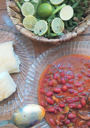 عکسی از دستور خوراک لوبیا گرم با قارچ 😊
