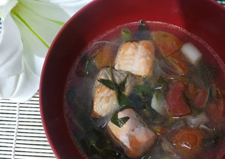 Sup Ikan (Kuah Terang Manado)