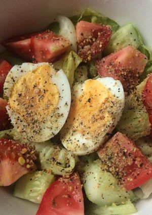 Hình của món Salad trứng giảm cân.