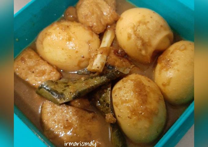 13. Semur Tahu Telur