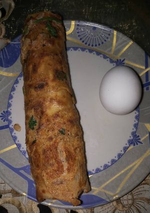 A picture of Crispy Egg pratha.