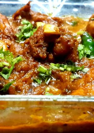 A picture of Hyderabadi Dry Chicken Masala.
