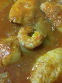 Una foto de Merluza con gambas en salsa