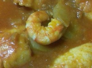 Foto principal de Merluza con gambas en salsa
