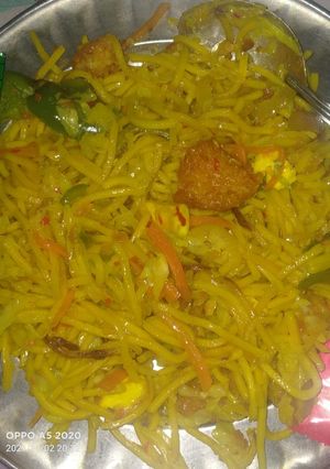 हक्का नूडल्स (hakka noodles recipe in Hindi) रेसिपी मुख्य फोटो