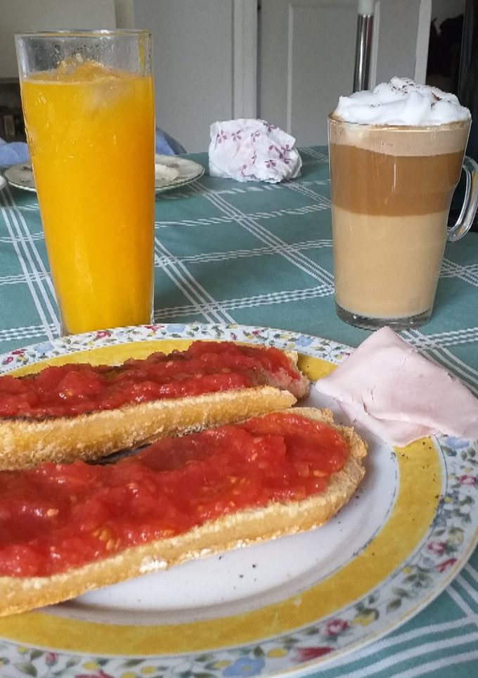 Una foto de Desayuno rico y saludable
