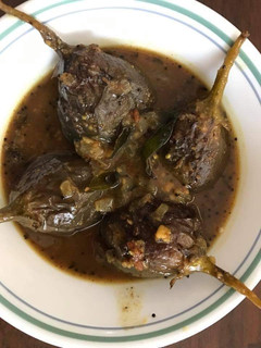 बैंगन मसाला (Baingan masala recipe in Hindi) रेसिपी मुख्य फोटो