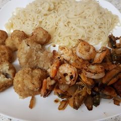My Salt n Pepper seasoned Prawns,Mussels with Noodles 😘 A picture of My Salt n Pepper seasoned Prawns,Mussels with Noodles 😘.