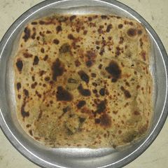 A picture of Left over radish bhurji paratha.