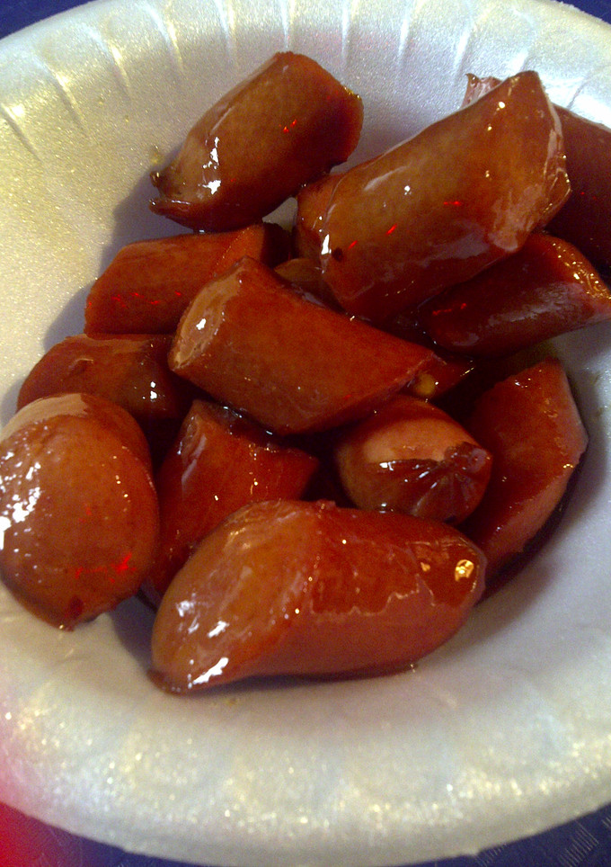 A picture of Hotdog bites.