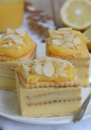Zdjęcie przepisu Sernik gotowany na herbatnikach z Lemon Curd.