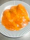 Filetes de merluza en salsa de pimientos de piquillo