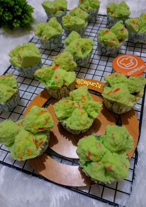 Foto resep Bolu Kukus Mekar (santan bubuk,metode All in)