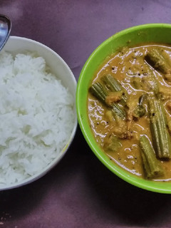 கிராமத்து முருங்கைக்காய் குழம்பு செய்முறை முக்கிய புகைப்படம்
