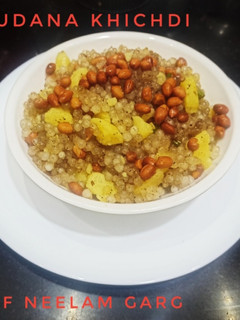 साबूदाना खिचड़ी (sabudana khichdi recipe in Hindi) रेसिपी मुख्य फोटो