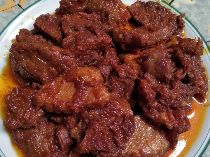 Bagaimana Menyiapkan Rendang daging tanpa santan Anti Gagal