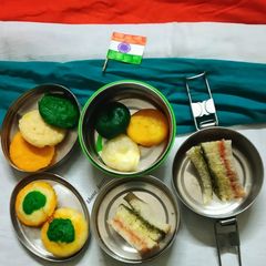 Tricolor bread chamcham A picture of Tricolor bread chamcham.