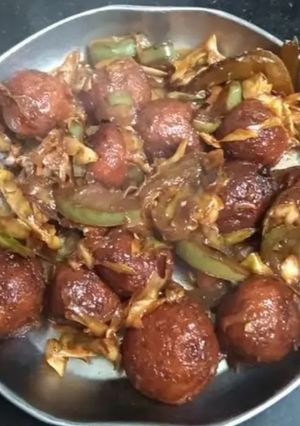 A picture of Dry Manchurian.
