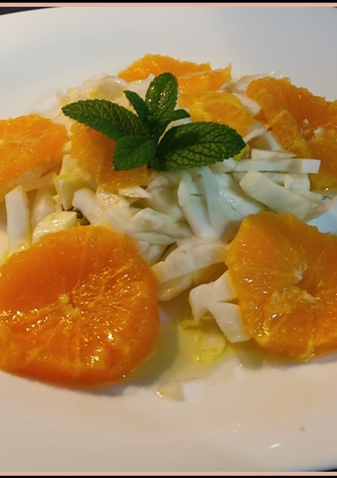 Una foto de Ensalada de hinojo y naranja