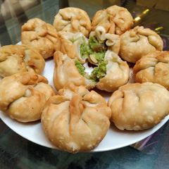 Tuvar & dry fruit kachori(green pigeon peas & dry fruit kachori A picture of Tuvar & dry fruit kachori(green pigeon peas & dry fruit kachori.