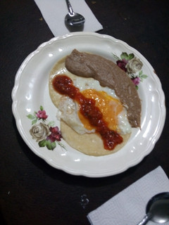 Una foto de Huevo ranchero con salsa macha la tía Güera. Jalisco