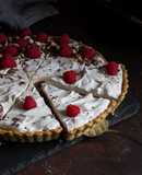 Schoko-Haselnuss-Tarte mit Zimt-Sahne