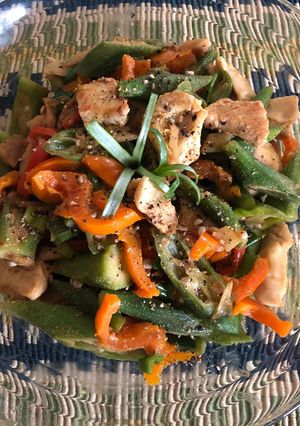 A picture of Stir-Fried Okra with Fermented Tofu and Chicken.