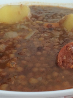 Una foto de Lentejas con arroz