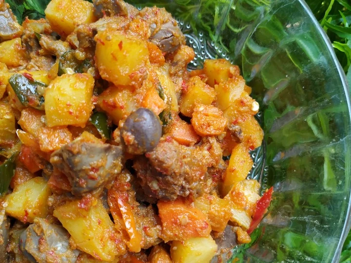 Langkah Mudah untuk Membikin Resep Sambel Goreng Kentang Wortel Rempelo Ati yang Enak Banget Anti Ribet, Bikin Ngiler