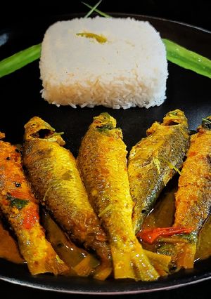পার্শে মাছের তেল ঝাল রেসিপির প্রধান ছবি