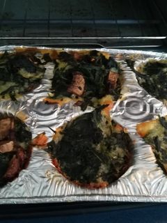 Una foto de Muffins de espinacas con portobello y queso