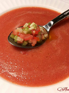 Una foto de Gazpacho tipo andaluz con toque Urrutia