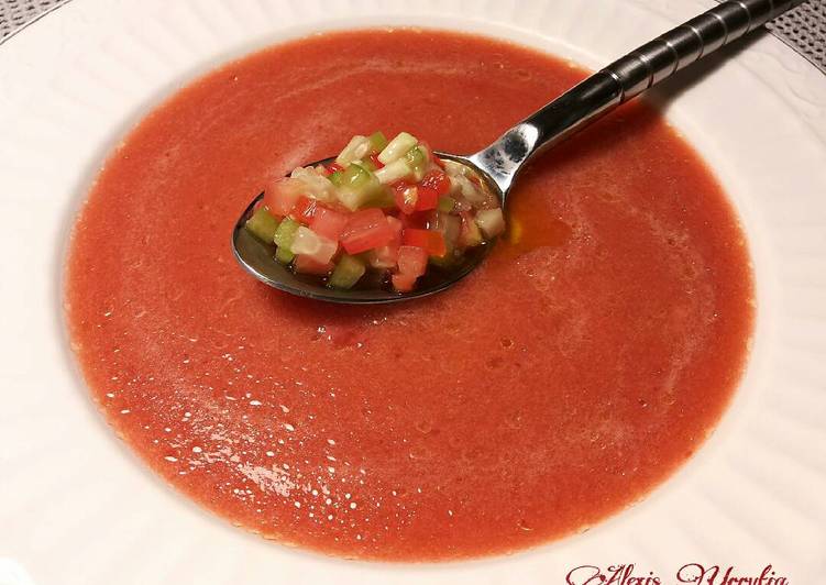 Gazpacho tipo andaluz con toque Urrutia