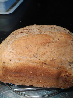 Una foto de Pan de leche con semillas