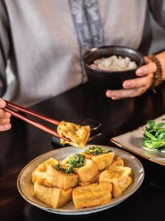 Hình của món Đậu phụ tẩm ngò.