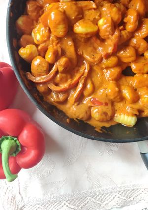 Gnocchi in Paprika-Rahm-Sauce Rezepthauptbild