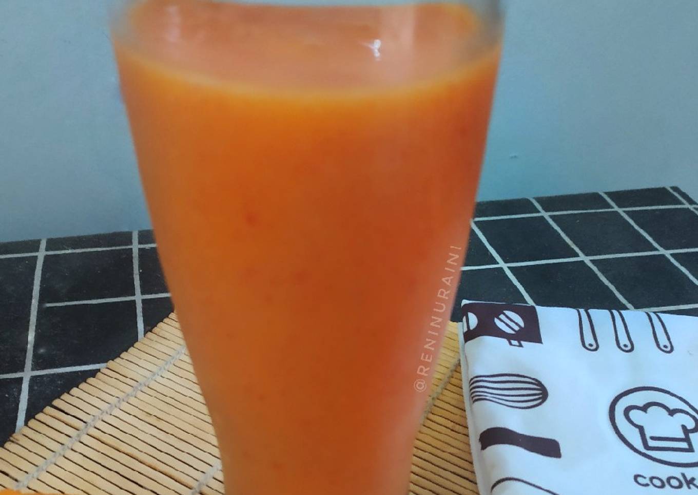 Jus Mangga Stroberi