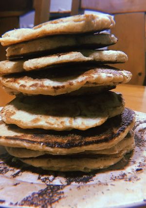 Una foto de Hot cakes de avena y plátano