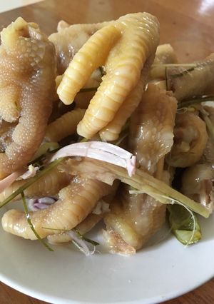 Hình của món Chân gà ngâm giấm.