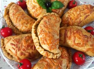 Töltött pizza avagy a Calzone recept fotója