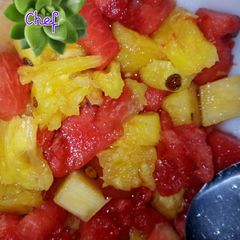 A picture of Watermelon wt pineapple.