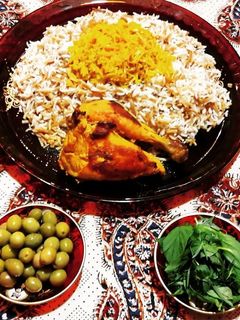 عکسی از دستور رشته پلو مرغ همدان