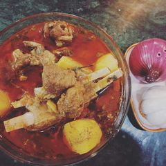 A picture of 3 spice aalo gosht.