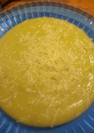 Una foto de Sopita cremosa y llenadora! Ideal para estos días