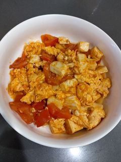 番茄豆腐蛋(方便素)(清冰箱料理)(簡單料理)(一鍋到底料理) 的食譜成品照片