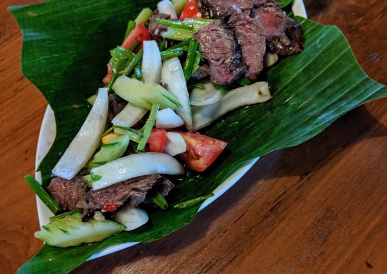 Yum Nue Yang (Thai Beef Salad)