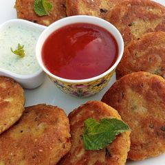 Crispy Aloo Tikki ❤🤤 A picture of Crispy Aloo Tikki ❤🤤.
