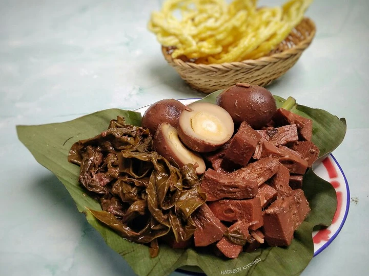 Cara Mudah Membikin Resep Gudeg Solo (pake daun singkong muda) yang Enak Banget Anti Ribet, Mantap